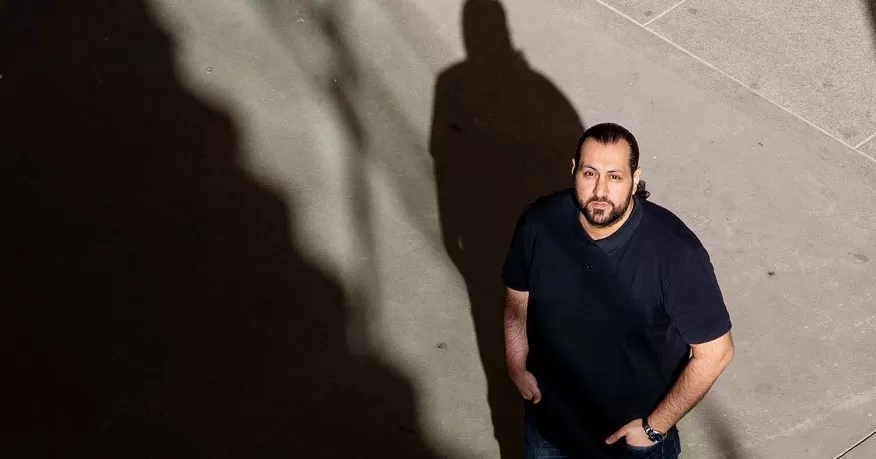 TRENGER MER HJELP: Amir Mayani mener luftfarten og reiselivet må få mer hjelp av regjering og storting.